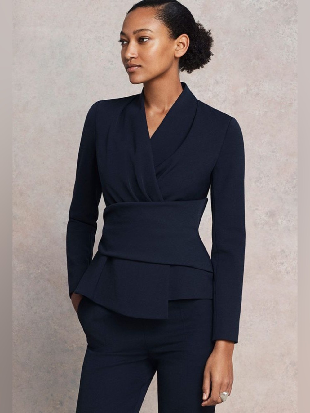 The Fold Women's Belleville Clever Crepe Top in Navy Size 2